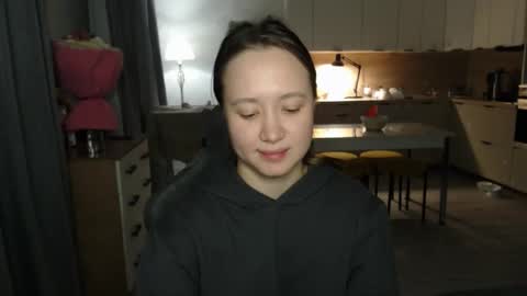 _lalune_ online show from 18, 2, 2026