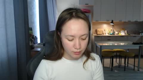 _lalune_ online show from 13, 3, 2026