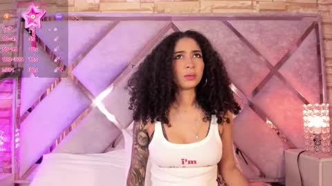 Snapshot of _lanna_jhonson_ chatting on 27, 11, 2025 Lanna online show from 27, 11, 2025