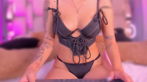     online show from 9, 11, 2025