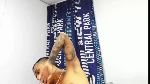 _logan_colton_ online show from 4, 11, 2025