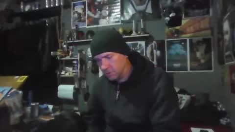 That guy online show from 15, 12, 2025