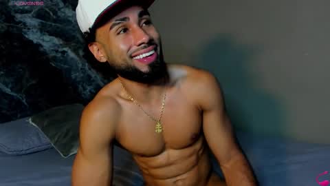 _luca_flame online show from 20, 10, 2025