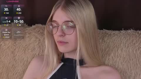 Monica online show from 7, 1, 2026