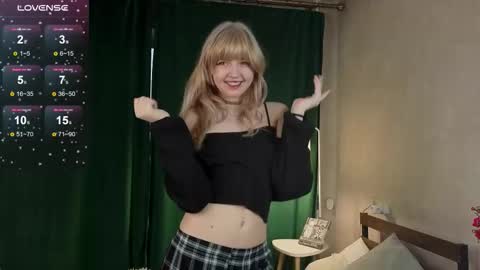 Snapshot of _lucystars chatting on 26, 3, 2026 _lucystars online show from 26, 3, 2026