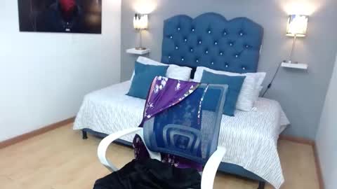 LUNA QUEEN online show from 14, 11, 2025