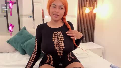 _luna_rossee_ online show from 7, 2, 2026