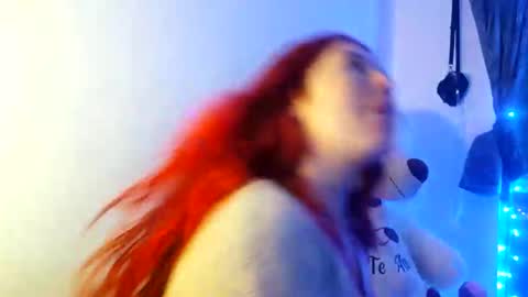 Snapshot of _lunaa__ chatting on 16, 12, 2024 _lunaa__ online show from 16, 12, 2024