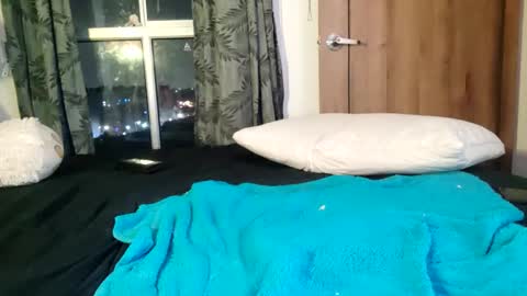 Snapshot of _lunaa__ chatting on 31, 12, 2024 _lunaa__ online show from 31, 12, 2024