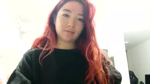 Snapshot of _lunaa__ chatting on 28, 2, 2025 _lunaa__ online show from 28, 2, 2025