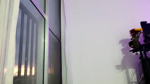Snapshot of _lunaa__ chatting on 12, 3, 2025 _lunaa__ online show from 12, 3, 2025