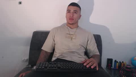 STIVEN online show from 27, 1, 2025