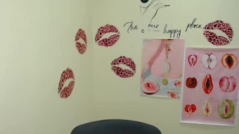 Clara online show from 2, 2, 2025