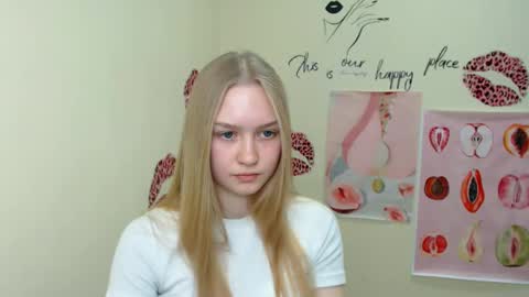 Clara online show from 8, 2, 2025