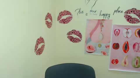 Clara online show from 19, 2, 2025