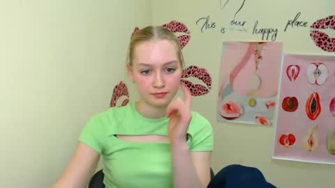 Clara online show from 22, 2, 2025