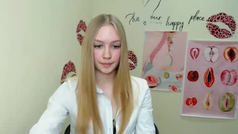 Clara online show from 8, 3, 2025