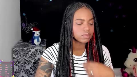 Snapshot of _marcela_22 chatting on 21, 11, 2025 MARCELA online show from 21, 11, 2025