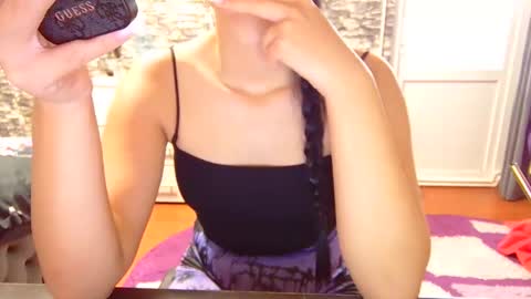 Snapshot of _mari___ chatting on 19, 9, 2025 Mari online show from 19, 9, 2025