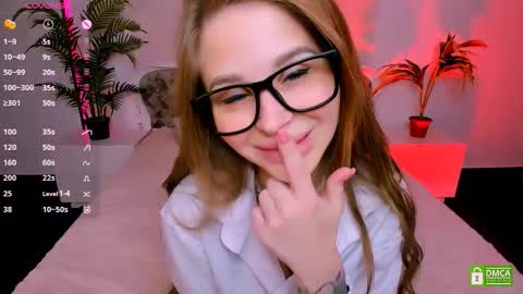 Eva  online show from 7, 10, 2025