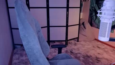 Snapshot of _mariko_ chatting on 21, 12, 2025 Mariko online show from 21, 12, 2025