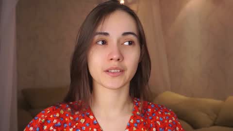  Gwen  online show from 24, 2, 2025