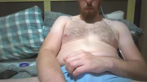 Snapshot of _maverick1985_ chatting on 12, 10, 2025 _maverick1985_ online show from 12, 10, 2025