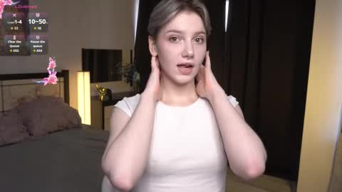 Elva and Kate  online show from 11, 2, 2026