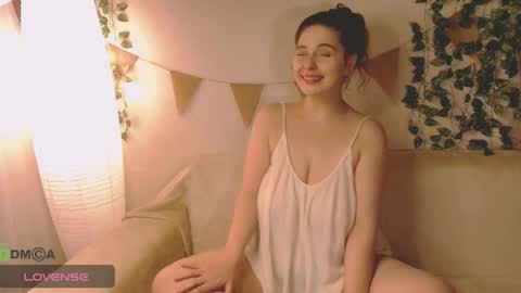 Snapshot of _mia_more chatting on 27, 10, 2025 Mia online show from 27, 10, 2025