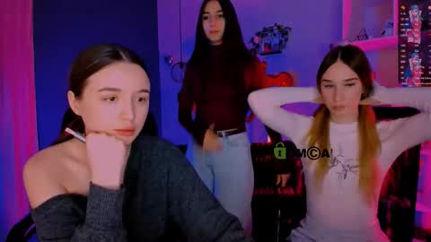 Snapshot of _mila_fire chatting on 24, 2, 2026 your Mila online show from 24, 2, 2026