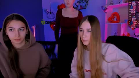 Snapshot of _mila_fire chatting on 26, 2, 2026 your Mila online show from 26, 2, 2026