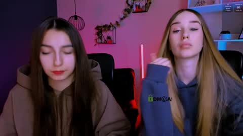 Snapshot of _mila_fire chatting on 16, 3, 2026 your Mila online show from 16, 3, 2026