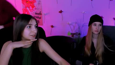 Snapshot of _mila_fire chatting on 20, 3, 2026 your Mila online show from 20, 3, 2026