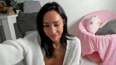 alienmito online show from 10, 1, 2025