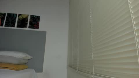 _molly_rosse_ online show from 20, 2, 2026