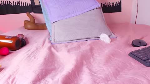 MORGAN CELESTE online show from 15, 10, 2025