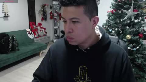 Snapshot of _mr_panda_ chatting on 5, 12, 2025 Panda online show from 5, 12, 2025