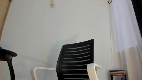 Nanny online show from 18, 11, 2025