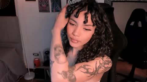 Snapshot of _natashawolf chatting on 10, 10, 2025 Nati - Independ model online show from 10, 10, 2025