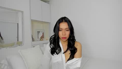 Snapshot of _nathaliesex chatting on 22, 10, 2025 independent model natha online show from 22, 10, 2025