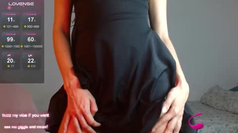 Snapshot of _nayade_ chatting on 5, 3, 2026 _nayade_ online show from 5, 3, 2026