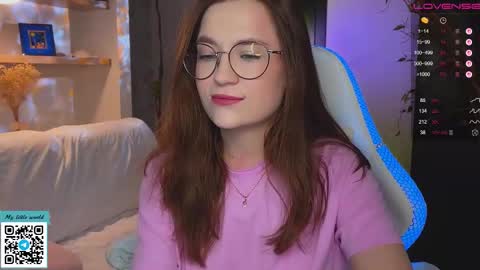 Mia with a big heart  online show from 26, 11, 2025