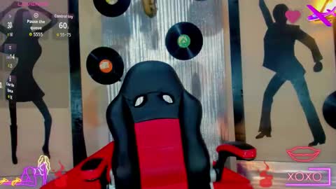 Snapshot of _nickyminach chatting on 16, 9, 2025 Nicky Please help me with your thumbs up its importan online show from 16, 9, 2025