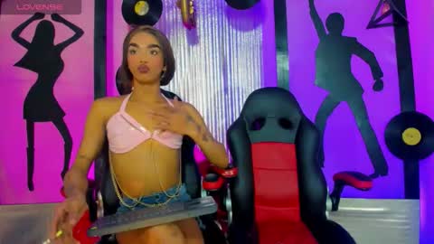 Snapshot of _nickyminach chatting on 2, 12, 2025 Nicky Please help me with your thumbs up its importan online show from 2, 12, 2025