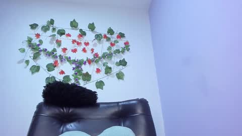 juliana online show from 13, 2, 2025