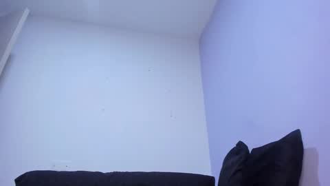 juliana online show from 28, 2, 2025