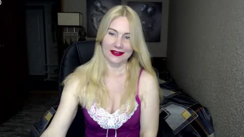 Donella    online show from 17, 2, 2025