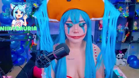 niiky online show from 5, 12, 2025