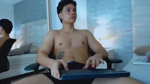 Noah Heyden online show from 21, 1, 2025