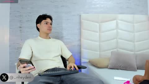 Noah Heyden online show from 15, 2, 2025